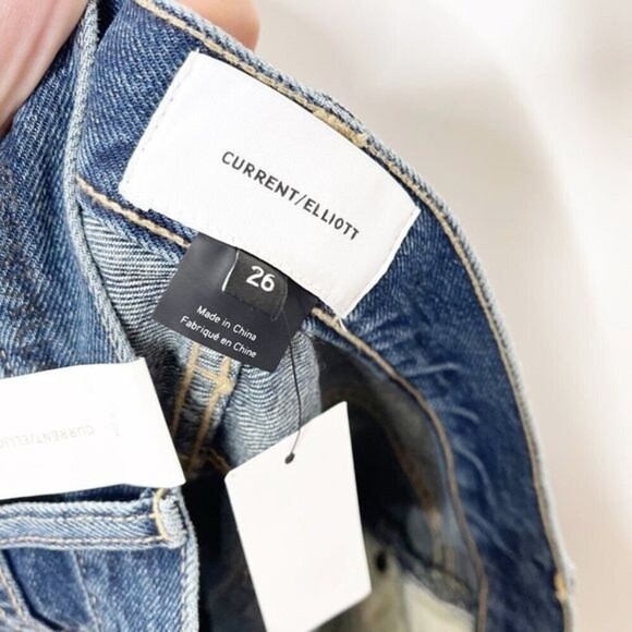 CURRENT ELLIOTT The Boyfriend Rolled Shorts  - Picture 7 of 9